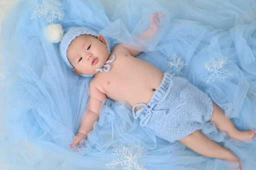 鹰潭怀孕肚子起小疙瘩很痒